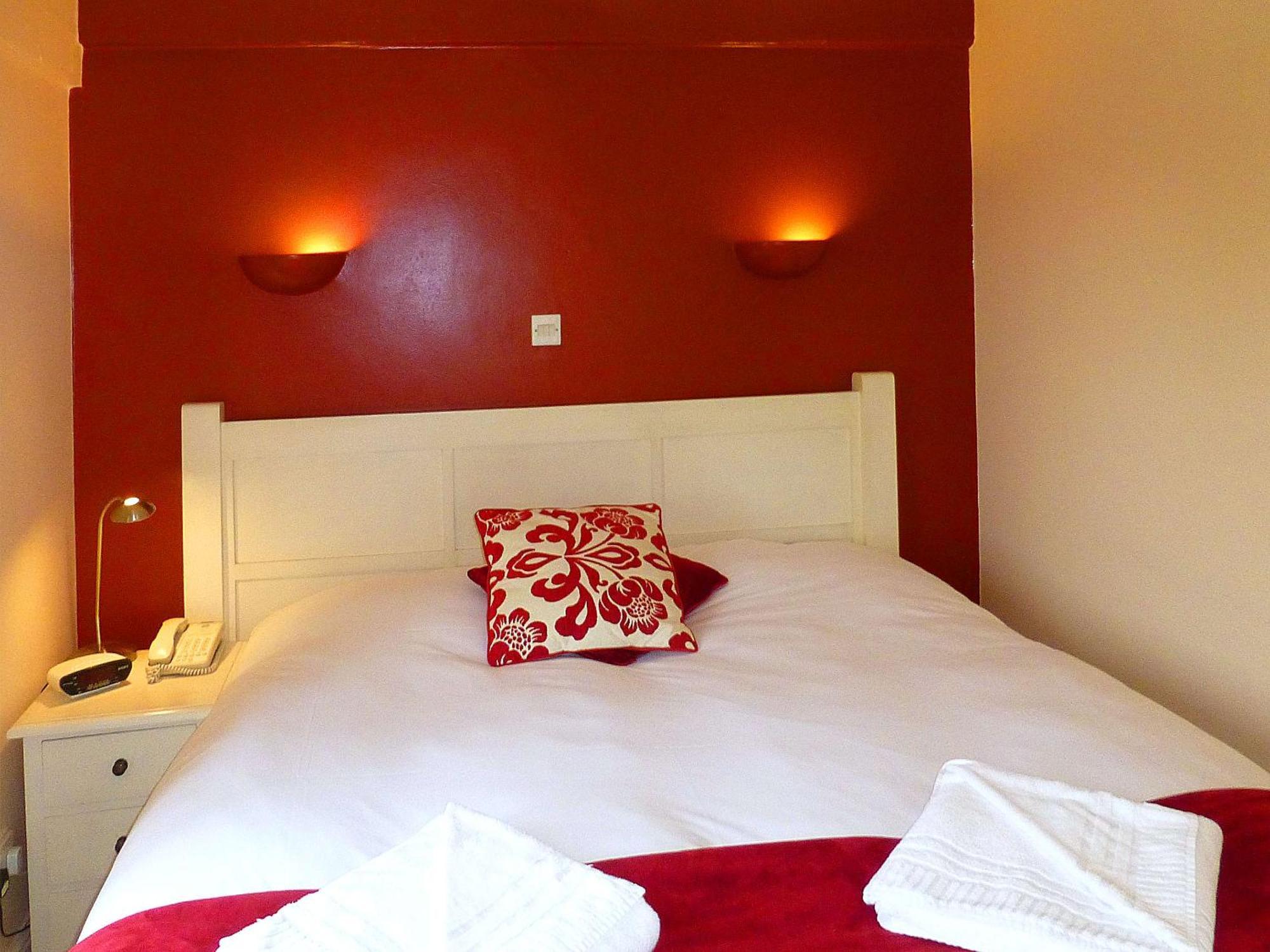 The Peacock Country Inn Chinnor ภายนอก รูปภาพ
