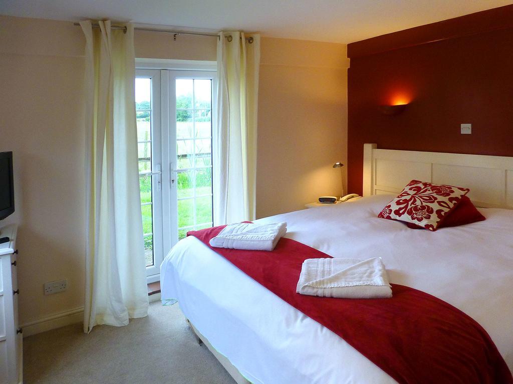 The Peacock Country Inn Chinnor ภายนอก รูปภาพ