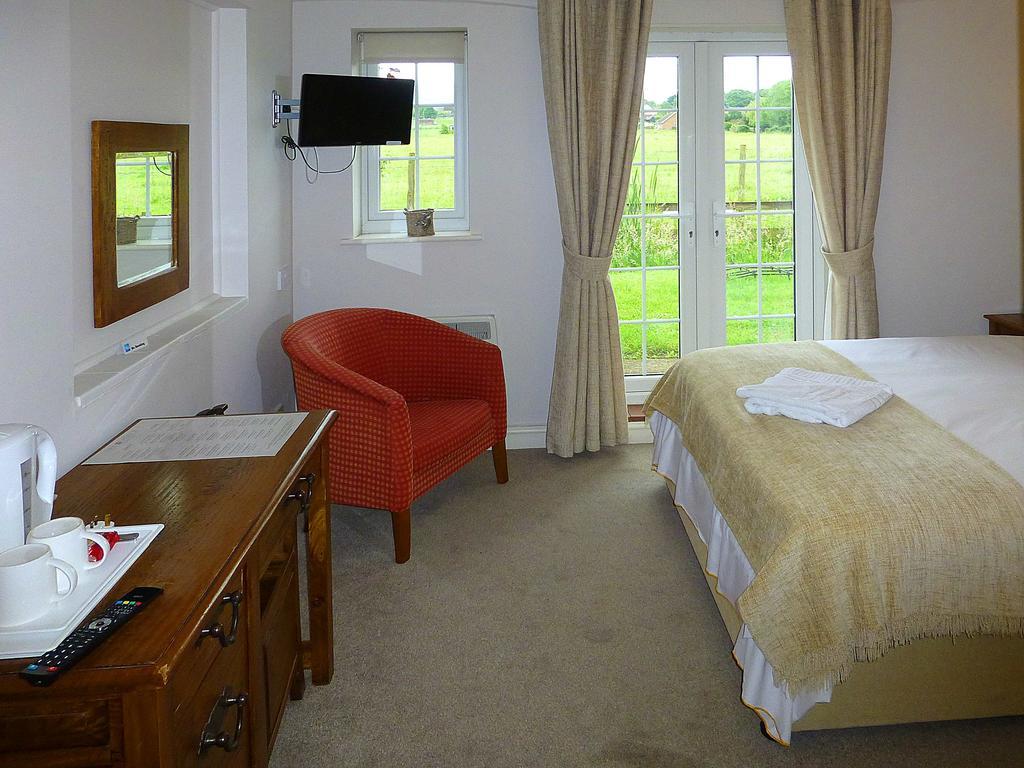 The Peacock Country Inn Chinnor ภายนอก รูปภาพ