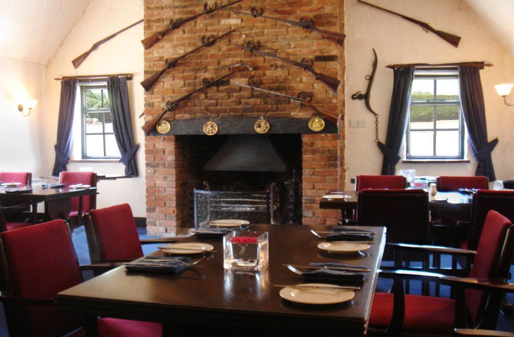The Peacock Country Inn Chinnor ภายนอก รูปภาพ