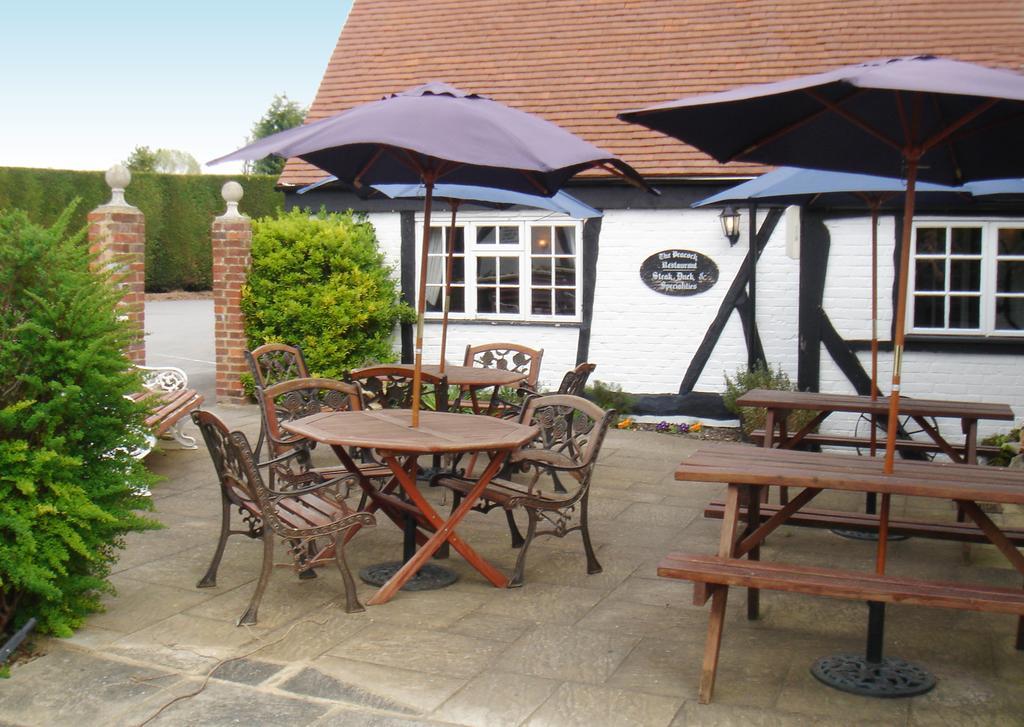 The Peacock Country Inn Chinnor ภายนอก รูปภาพ