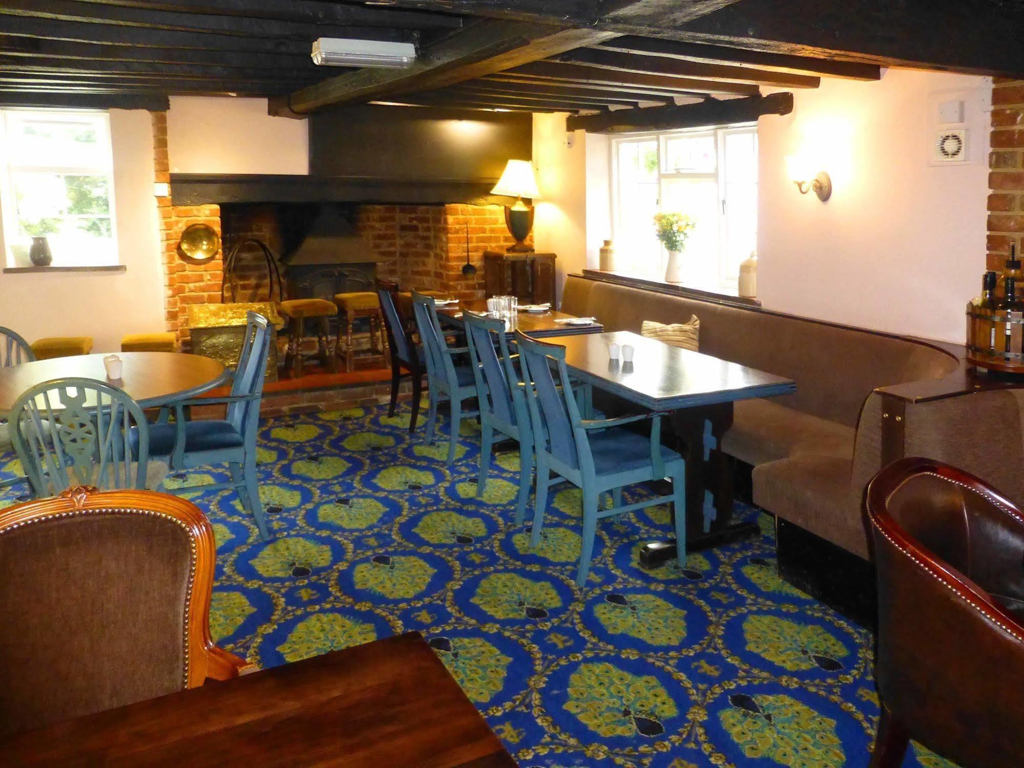 The Peacock Country Inn Chinnor ภายนอก รูปภาพ